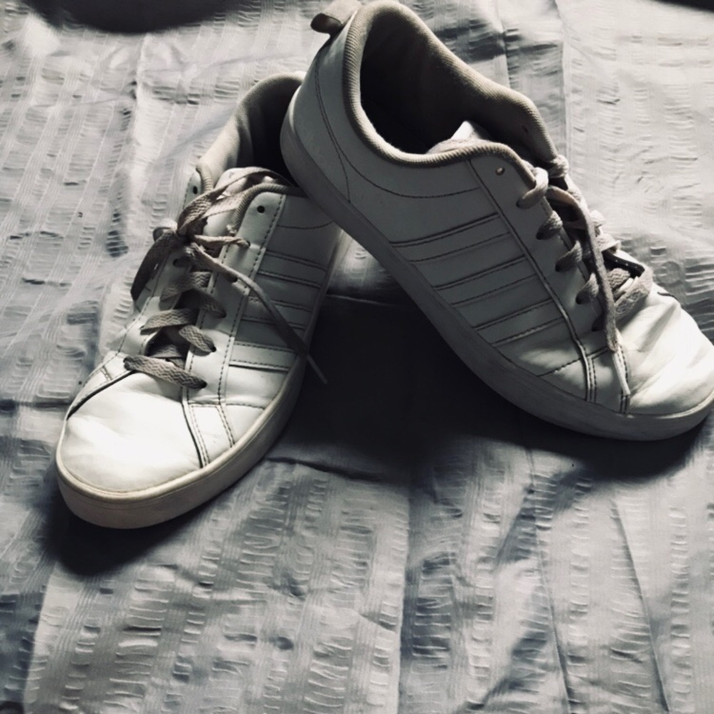 Adidas superstars